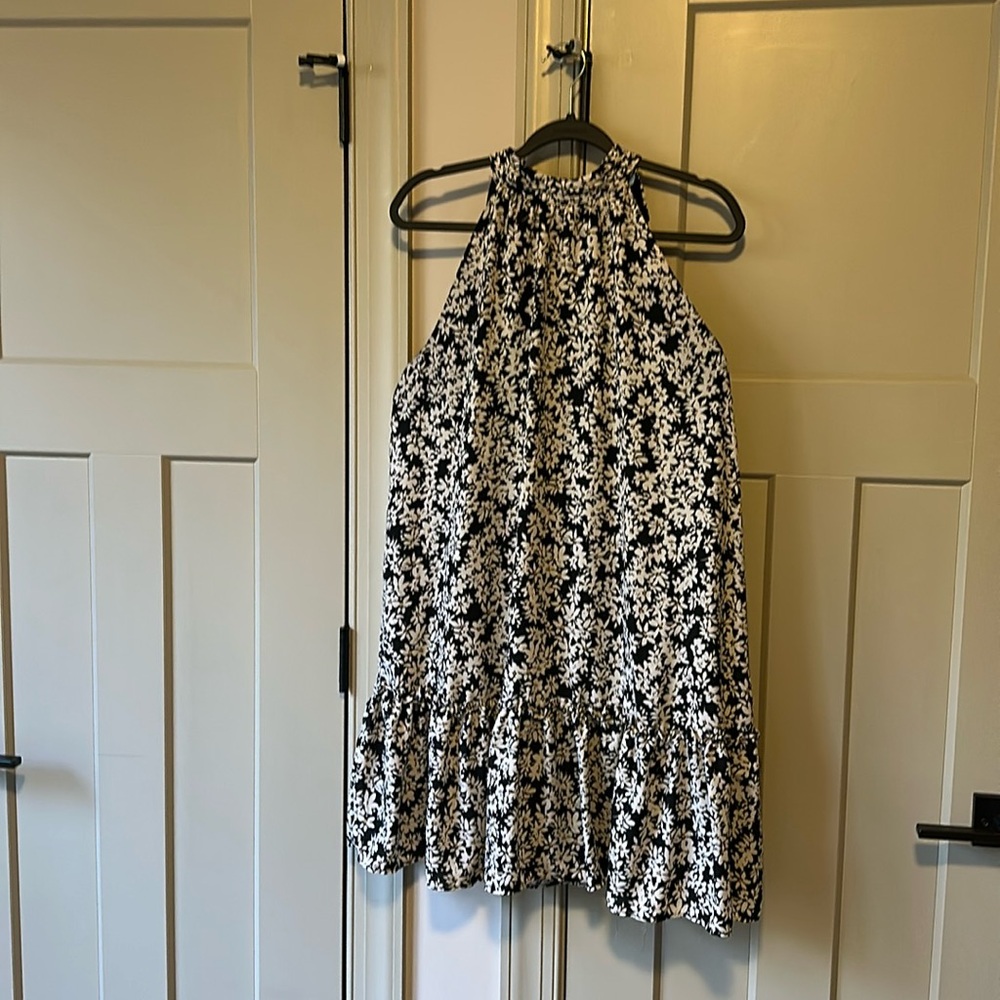 CeCe high neck summer dress